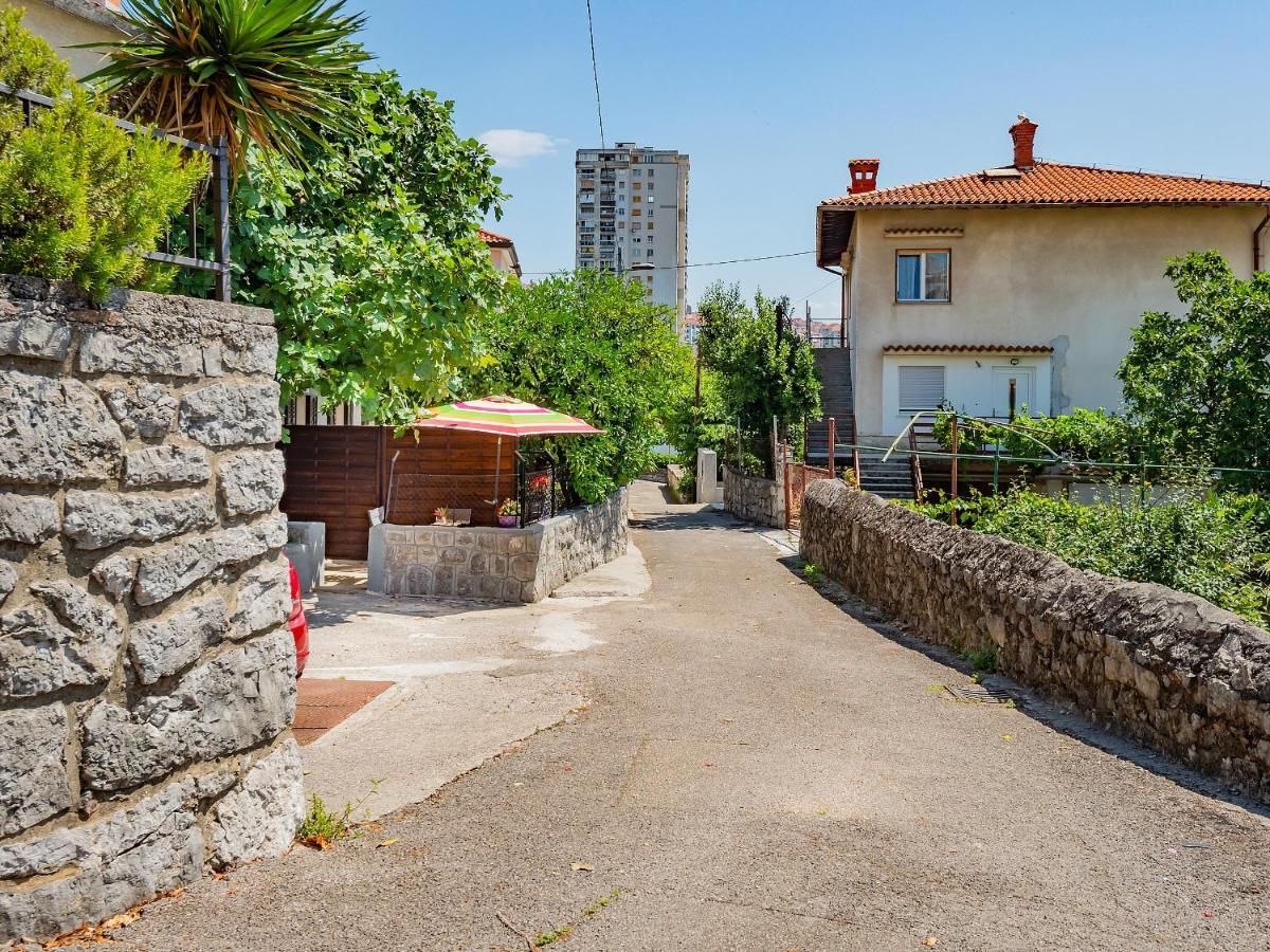 Studio Apartment "Kalina" 550 M From Sea Rijeka Exterior photo