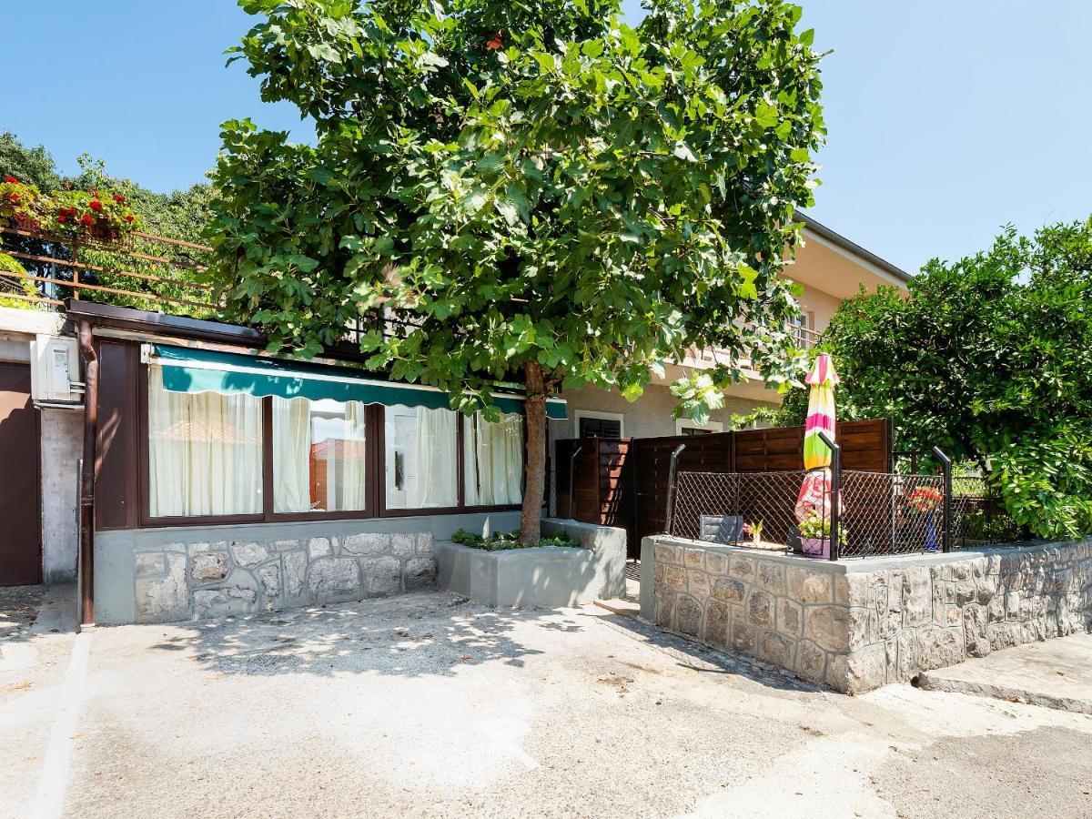 Studio Apartment "Kalina" 550 M From Sea Rijeka Exterior photo